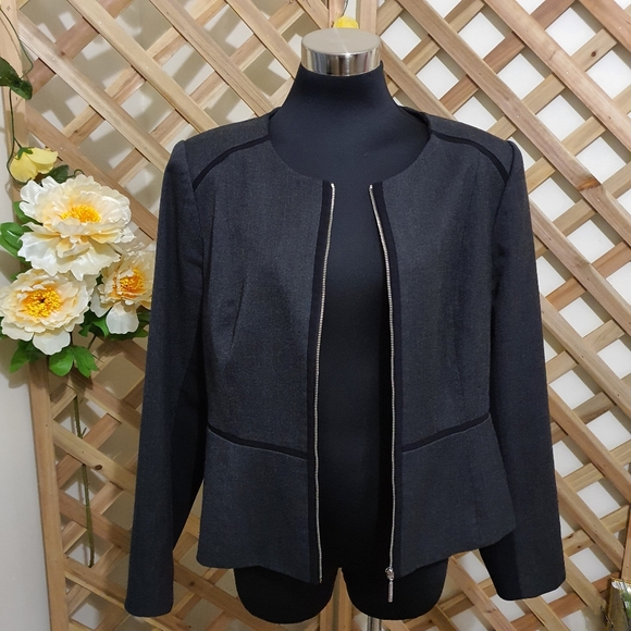 CALVIN KLEIN Zipper Detail Jacket (New NO tag) - Picture 3 of 14